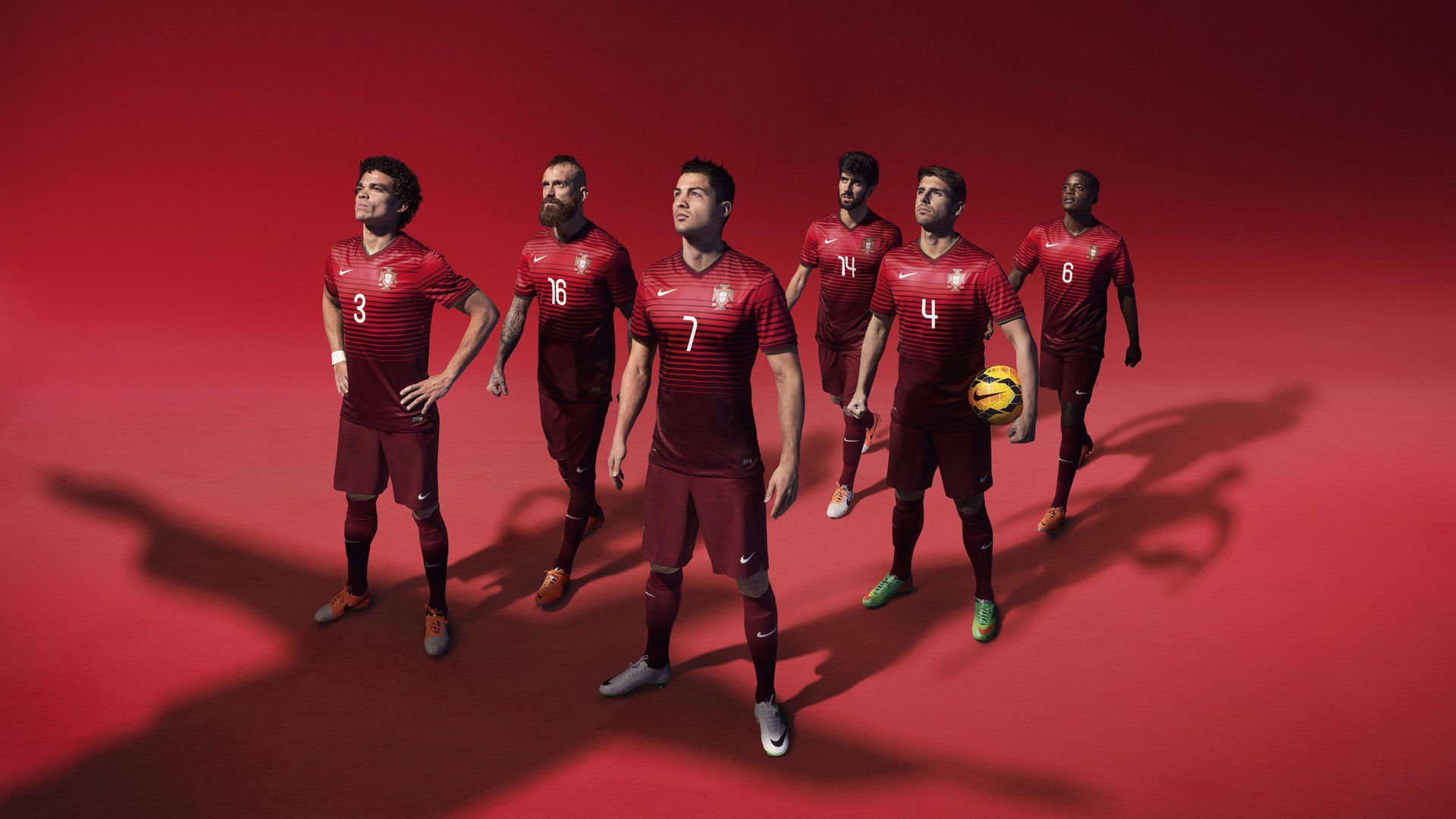 世界杯：门将小范围抓高球频次下降 改为更多选择击拳解围